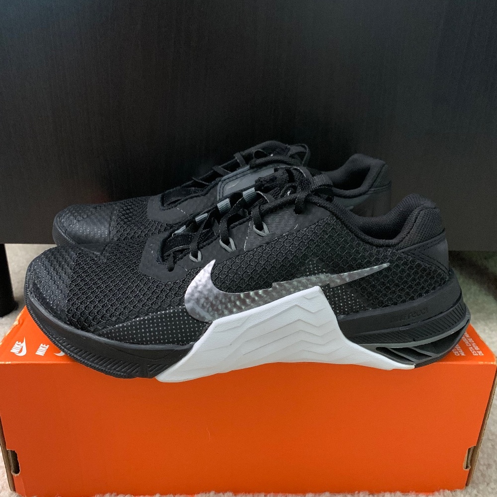 Nike Metcon 7 Black White Womens Size 7.5 CrossFit Workout CrossTraining Gym NEW